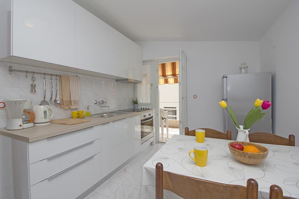 Lemechi Casa Belfior Apartments Rabac Esterno foto